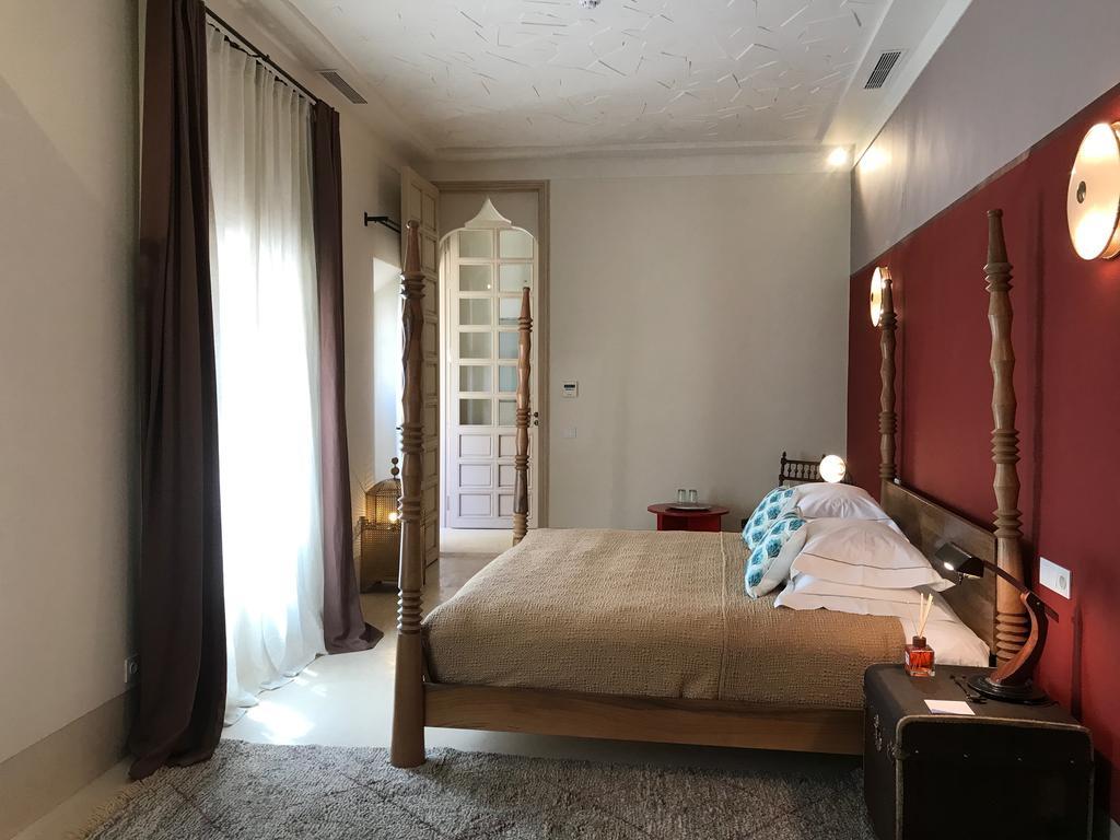 Suite Arte mit Terrasse und Whirlpool